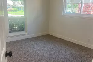 7819 Skyline Dr, Houston, TX 77063 - Photo 13