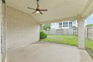 10542 Oleander Point Dr, Houston, TX 77095 - Photo 33