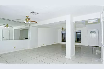 10920 Village Bend Lane #920, Houston, TX 77072 - Photo 7