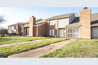 10920 Village Bend Lane #920, Houston, TX 77072 - Photo 3