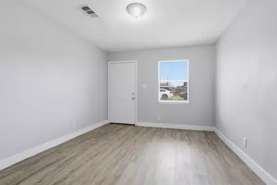 7823 Glass Street, Houston, TX 77016 - Photo 3