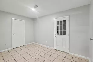 5510 Sugar Creek Dr, La Porte, TX 77571 - Photo 13