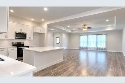 154 Brahman, Onalaska, TX 77360 - Photo 11