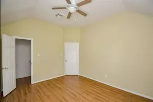 318 N Cypress Estates Cir, Spring, TX 77388 - Photo 19