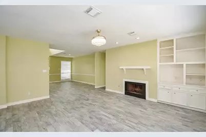318 N Cypress Estates Circle, Spring, TX 77388 - Photo 9
