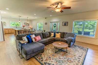 7680 Highway 36 N, Bellville, TX 77418 - Photo 5