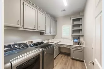 210 Victoria Court, Montgomery, TX 77356 - Photo 35