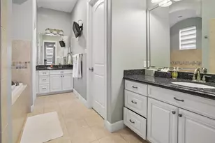 21834 Matagorda Dr, Galveston, TX 77554 - Photo 5