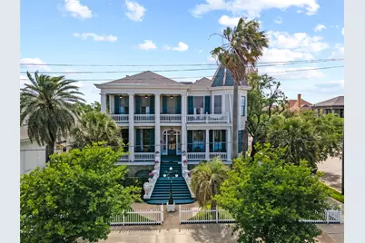 1103 33rd Street, Galveston, TX 77550 - Photo 1