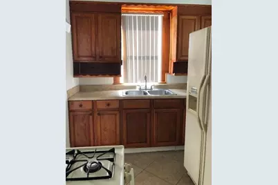 20 Miriam Street, Baytown, TX 77520 - Photo 7