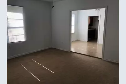 20 Miriam Street, Baytown, TX 77520 - Photo 5