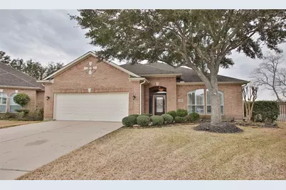 1525 Briar Bend, Friendswood, TX 77546 - Photo 1