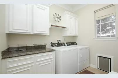 1525 Briar Bend, Friendswood, TX 77546 - Photo 11