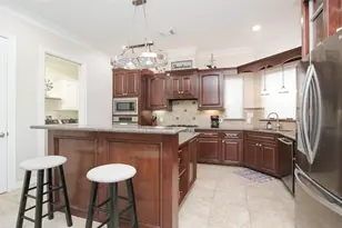 1525 Briar Bend, Friendswood, TX 77546 - Photo 9