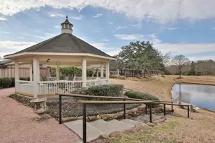 1525 Briar Bend, Friendswood, TX 77546 - Photo 23