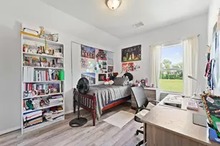 8903 Freeland St, Houston, TX 77075 - Photo 15