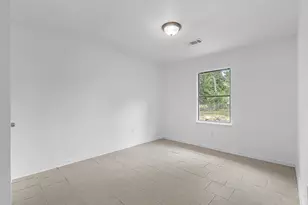 8161 Record St, Houston, TX 77028 - Photo 9