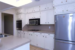 115 Irwin Rd, West Columbia, TX 77486 - Photo 5