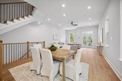 1035 W 17th St Street, Houston, TX 77008 - Photo 5