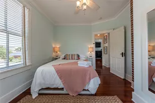801 13th St, Galveston, TX 77550 - Photo 29