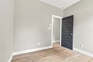 2518 Lucky St, Houston, TX 77088 - Photo 17