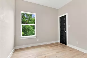 2518 Lucky St, Houston, TX 77088 - Photo 15