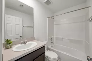1710 Campos Ct, Conroe, TX 77301 - Photo 21