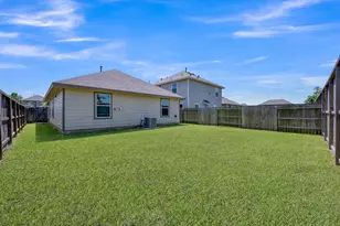 1710 Campos Ct, Conroe, TX 77301 - Photo 27