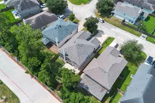 22250 Queenbury Hills Dr, Houston, TX 77073 - Photo 45