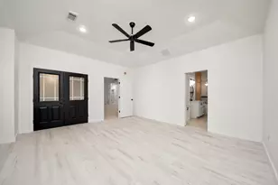 3002 Kathleen Dr, Mont Belvieu, TX 77523 - Photo 13