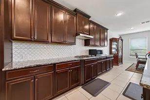 5414 Pellinore Trail, Missouri City, TX 77459 - Photo 17