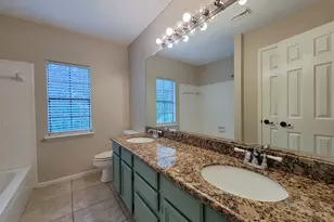 17207 Meadow Heights Dr, Houston, TX 77095 - Photo 19
