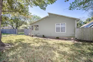 5220 Krueger Dr, Dickinson, TX 77539 - Photo 21