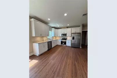 411 N Wrangler Street, Franklin, TX 7786 - Photo 5