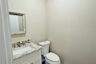 411 N Wrangler St, Franklin, TX 7786 - Photo 7