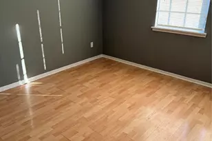 8321 Nairn St, Houston, TX 77074 - Photo 9