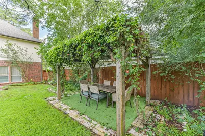 1306 N Gabriel River Circle, Sugar Land, TX 77478 - Photo 43
