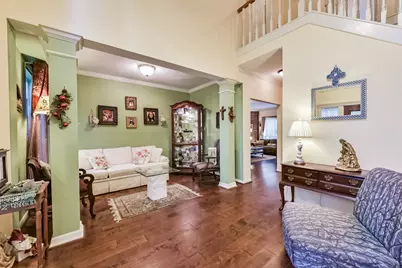 1306 N Gabriel River Circle, Sugar Land, TX 77478 - Photo 9