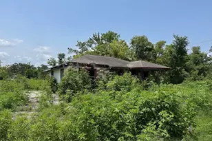 7115 Dallas St, Baytown, TX 77521 - Photo 3