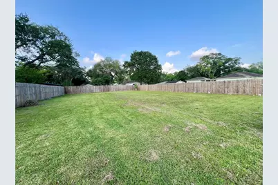 506 Georgia Avenue, League City, TX 77573 - Photo 1