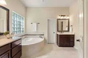 22 Willow Bay Dr, Missouri City, TX 77459 - Photo 15
