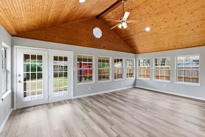 1620 Beachcomber Lane, Houston, TX 77062 - Photo 9