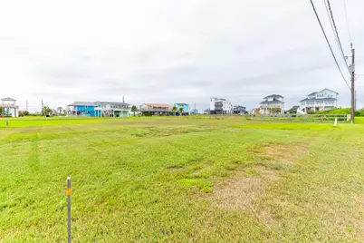 1/2 5th Street, Galveston, TX 77554 - Photo 5