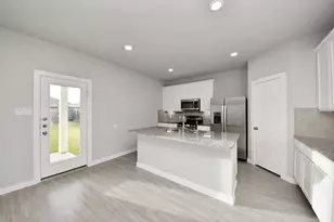 2511 Shining Spur Ct, Alvin, TX 77511 - Photo 13