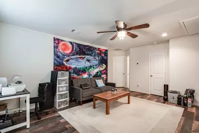 901 Jefferson Avenue, Cleveland, TX 77327 - Photo 5