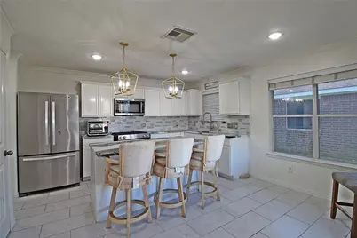 8314 Silver Fir Lane, Baytown, TX 77523 - Photo 7