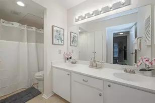 7900 N Stadium Dr, Houston, TX 77030 - Photo 11