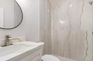 142B College St, Fresno, TX 77545 - Photo 11