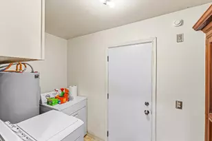 7530 Cypress Dr, Humble, TX 77396 - Photo 9