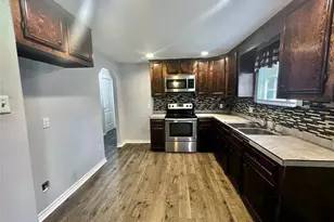 501 N 2nd St, Livingston, TX 77351 - Photo 9